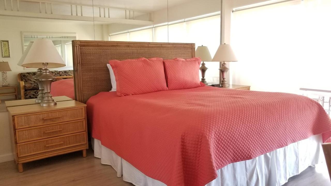 Ilikai Tower One Bedroom Lagoon View Waikiki Condos With Lanai & Free Wifi Honolulu Phòng bức ảnh