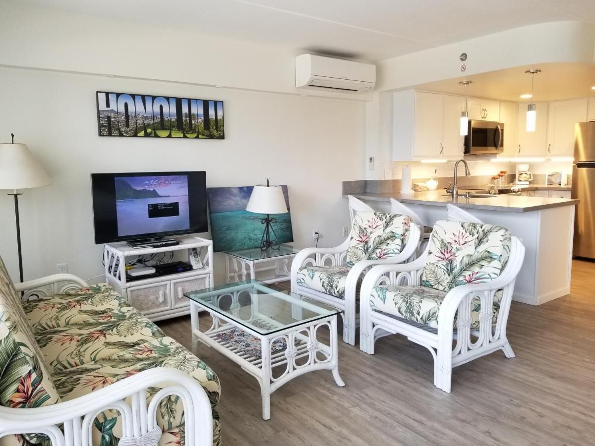 Ilikai Tower One Bedroom Lagoon View Waikiki Condos With Lanai & Free Wifi Honolulu Phòng bức ảnh