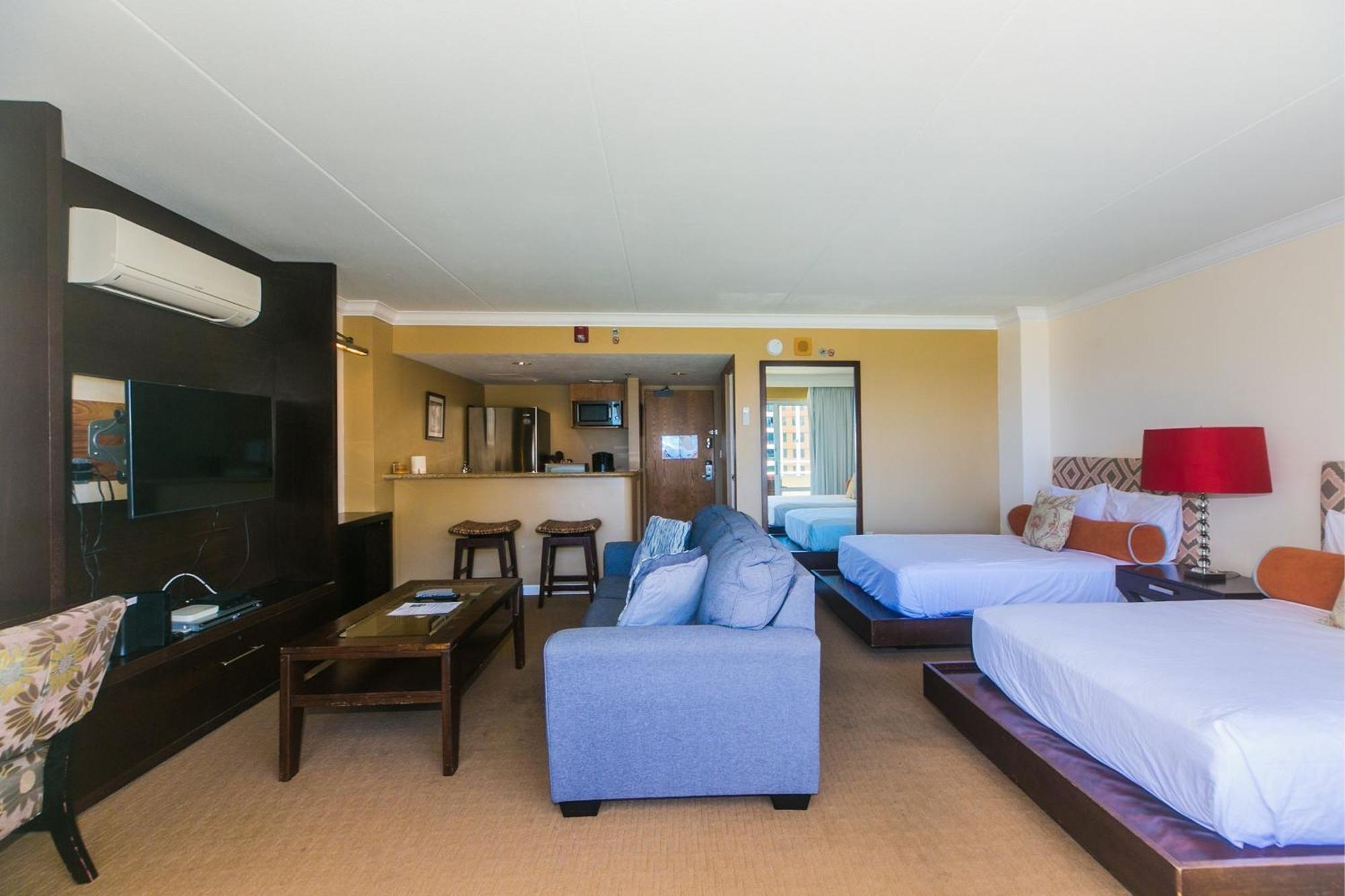Ilikai Tower One Bedroom Lagoon View Waikiki Condos With Lanai & Free Wifi Honolulu Phòng bức ảnh